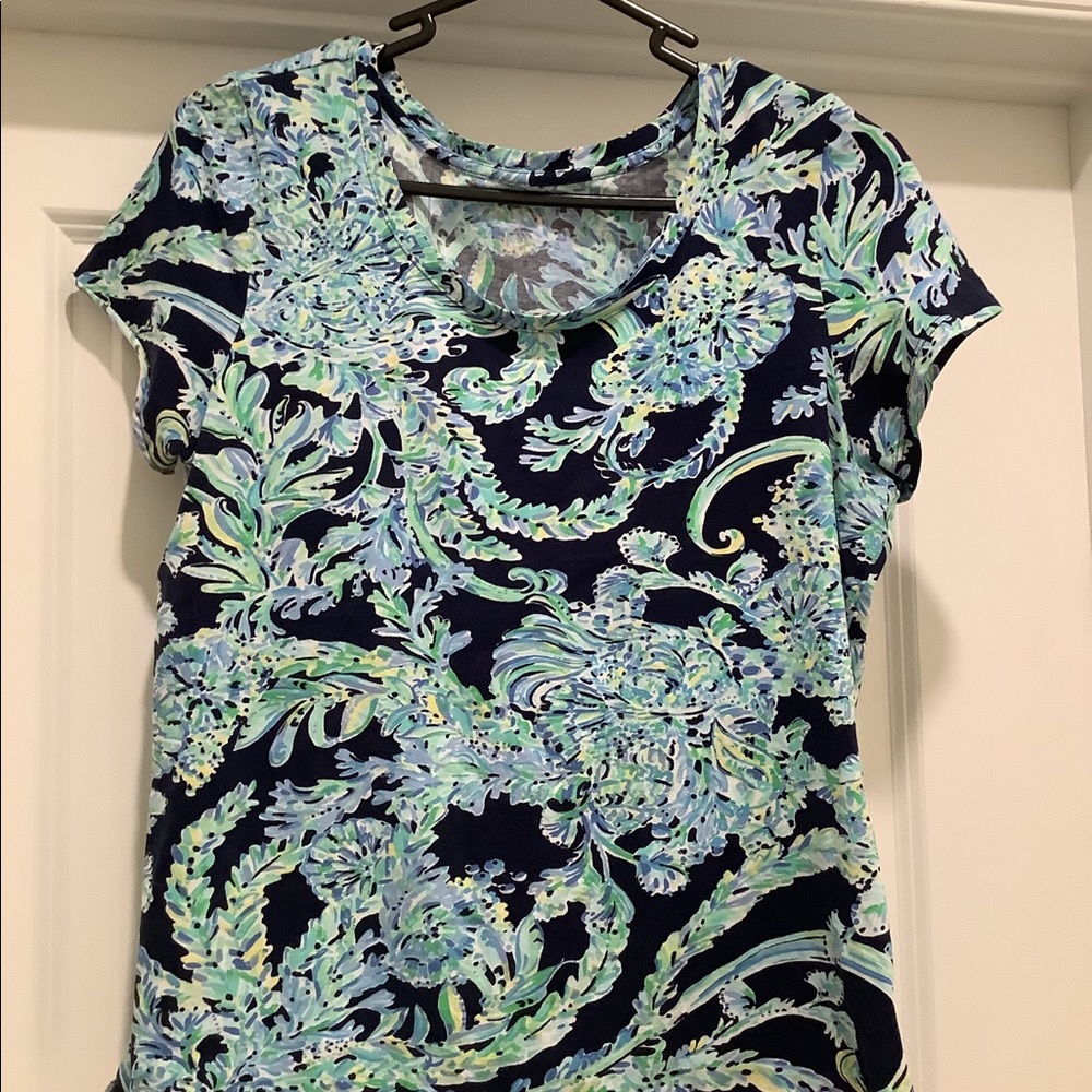 EUC MEDIUM LILLY PULITZER SHIRT